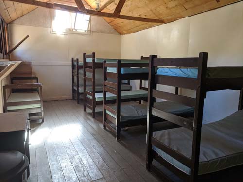 One of the rooms in Juniper Lodge with 9 bunks
