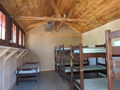 The second room in Juniper Lodge with 9 single bunks.